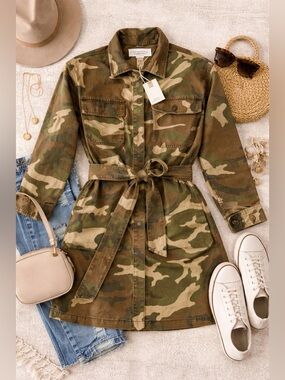 Good American Camo Utility Jacket XXS/XS NWT Belted Cargo Military Style